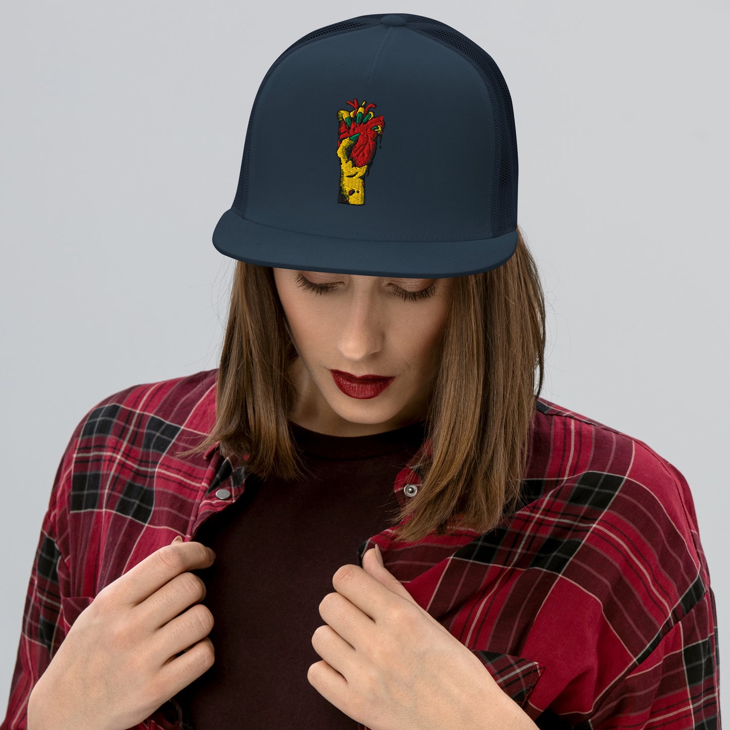 Casquette trucker unisexe Minimaliste – Maille filet respirante, motif brodé – Coeur Déjà Pris