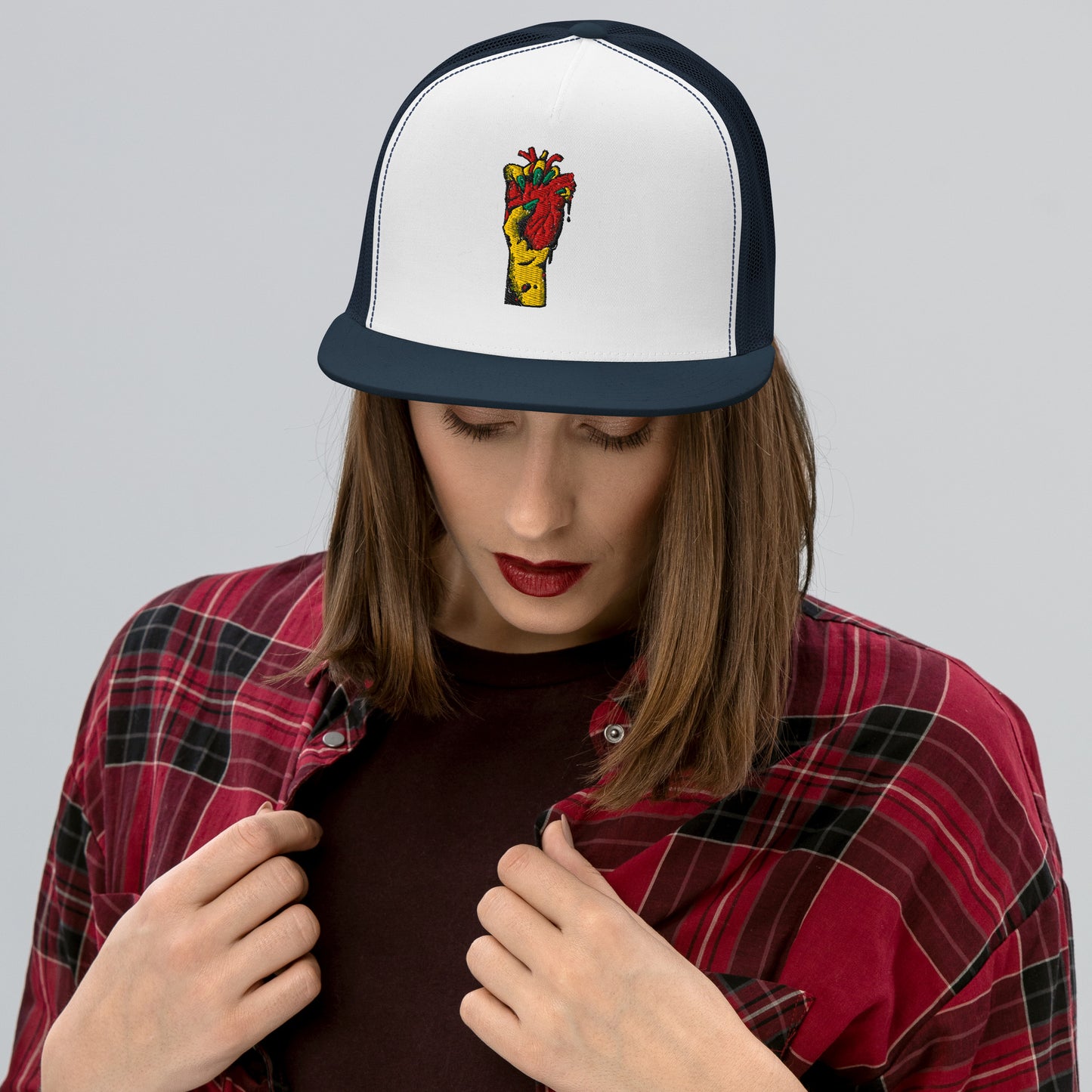 Casquette trucker unisexe Minimaliste – Maille filet respirante, motif brodé – Coeur Déjà Pris