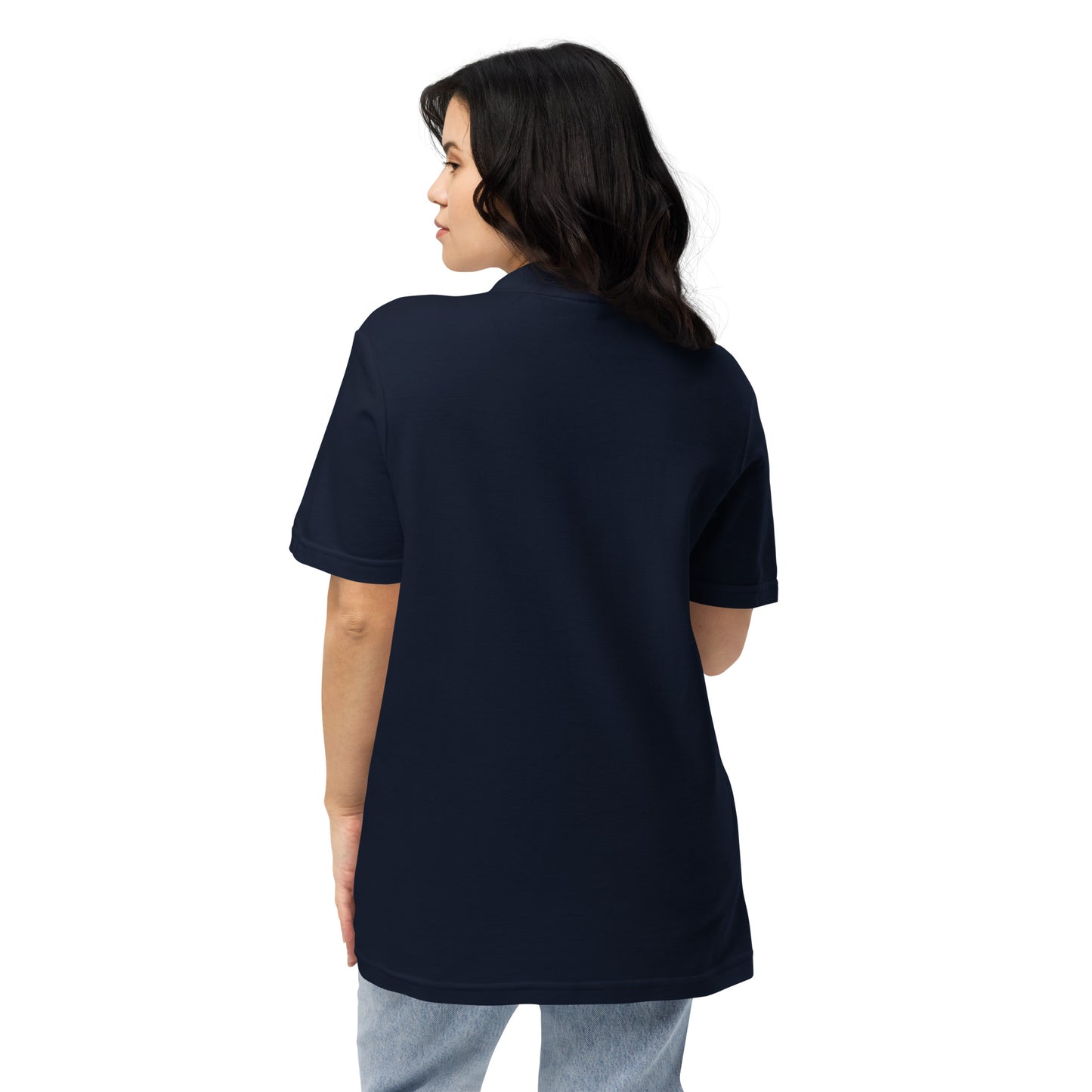 Polo femme – vue de dos, tombé propre motif brodé - coeur deja pris - bleu marine