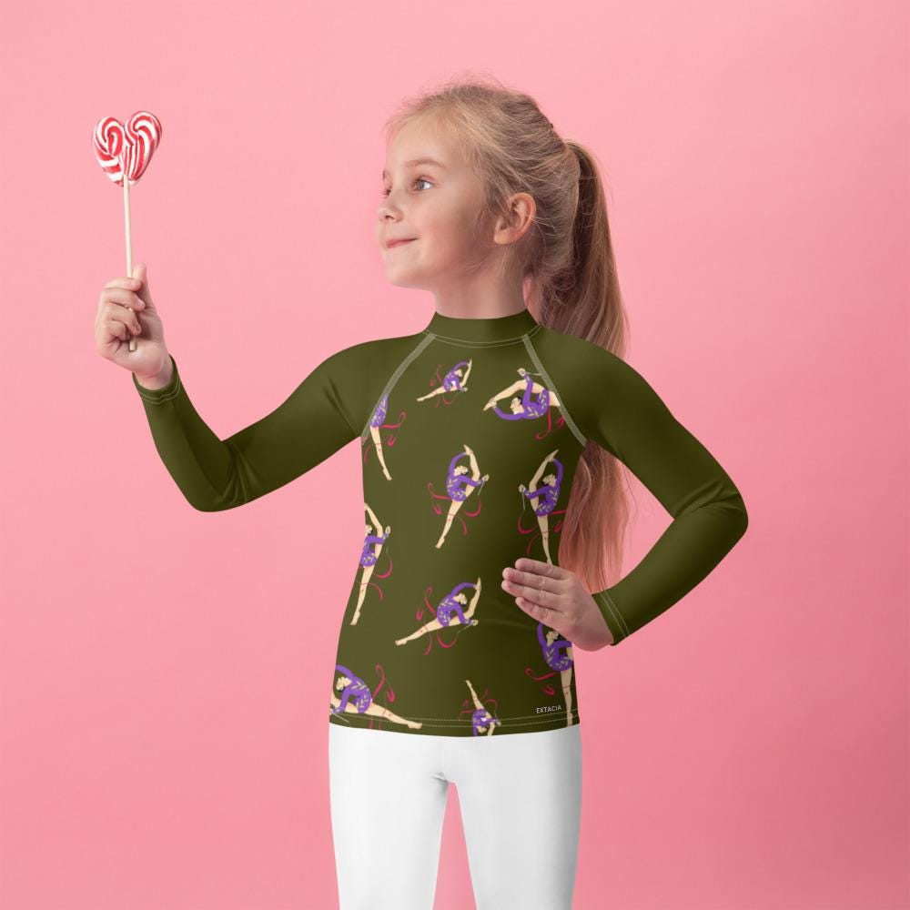 Rash guard petite fille – vert militaire motif gymnaste danseuse - vue de face, compression légère