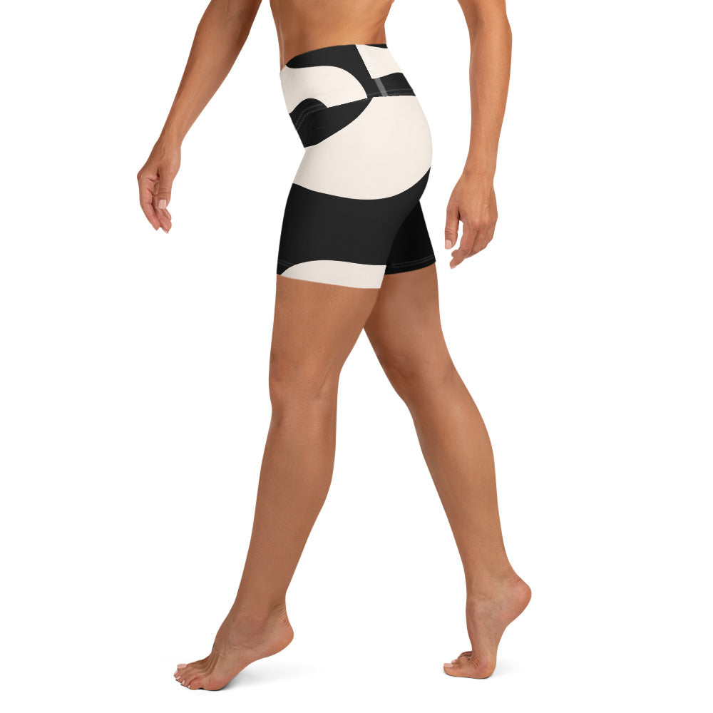 Short legging de yoga pour femme – Beige & Noir – Stretch, taille haute, séchage rapide – Graphique
