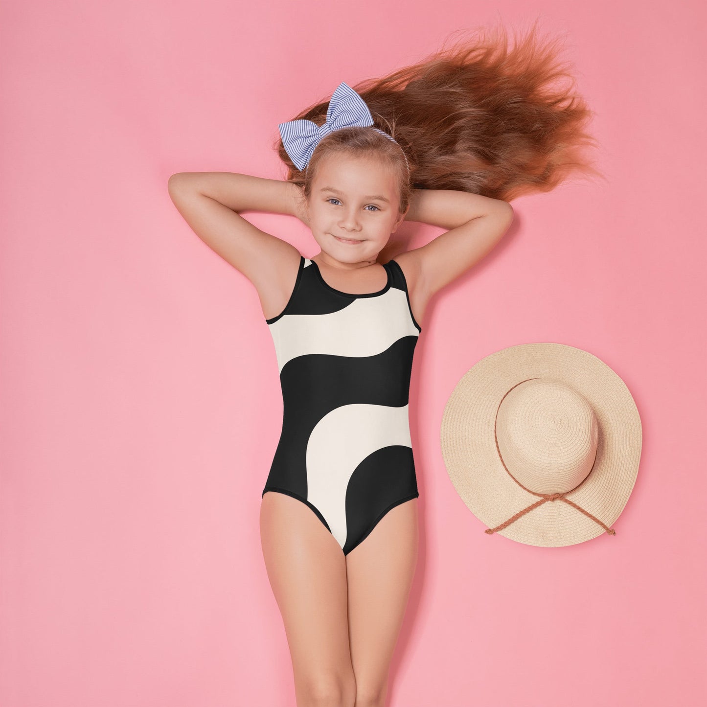 Maillot de bain 1 pièce pour petite fille – Beige & Noir – Confort, maintien & séchage rapide – Graphique