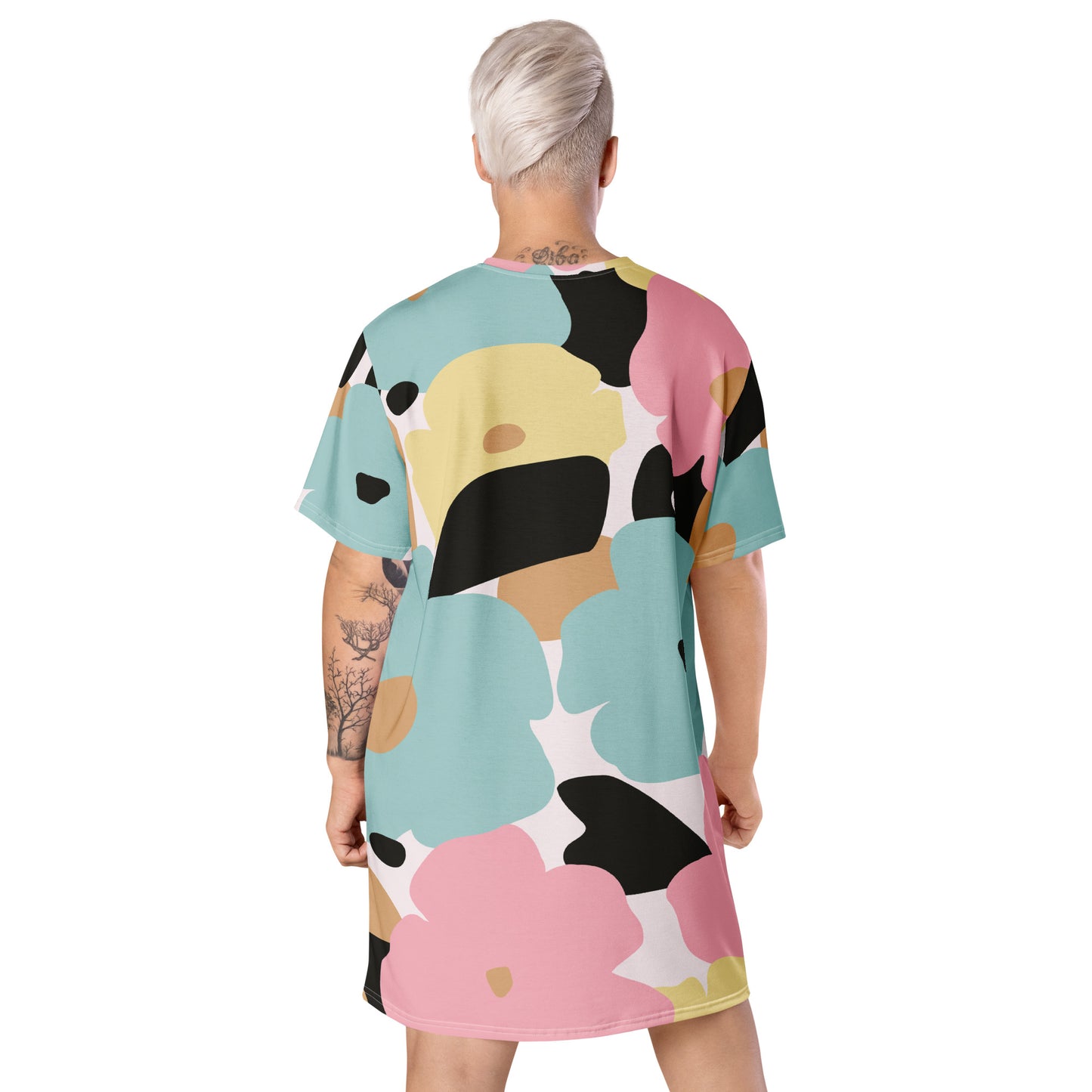 Robe t-shirt pour femme – Fleuri, Pastel – Coupe décontractée & style urbain - Minimaliste